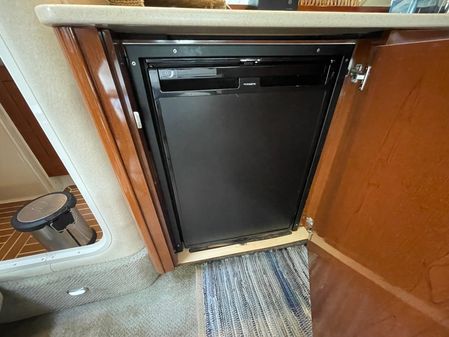 Sea Ray 350 Sundancer image