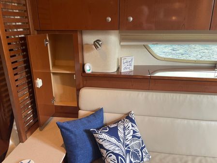 Sea Ray 350 Sundancer image