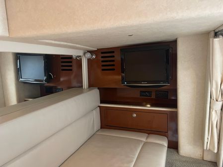 Sea Ray 350 Sundancer image