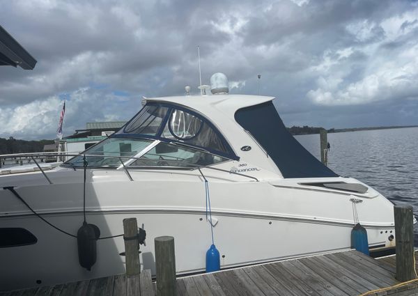 Sea Ray 350 Sundancer image