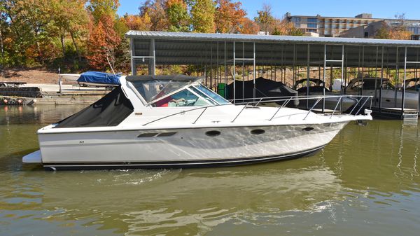 Tiara Yachts 3100 Open 