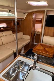 Catalina 355 image