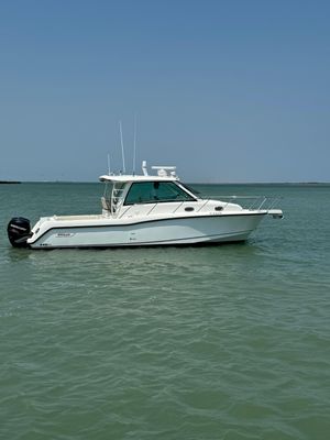 Boston-whaler 345-CONQUEST - main image