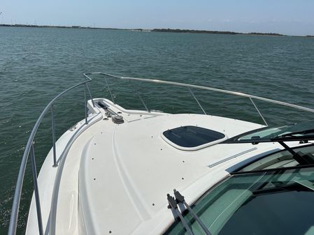 Boston-whaler 345-CONQUEST image