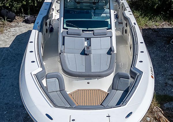 Boston Whaler 380 Outrage image