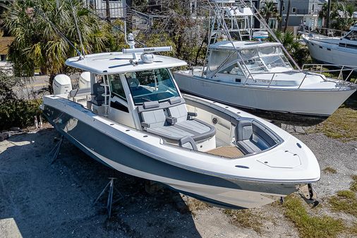 Boston Whaler 380 Outrage image