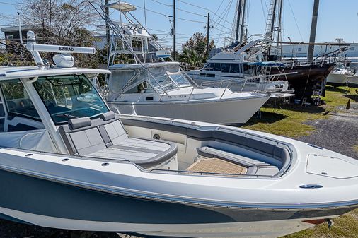 Boston Whaler 380 Outrage image