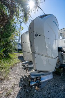 Boston Whaler 380 Outrage image