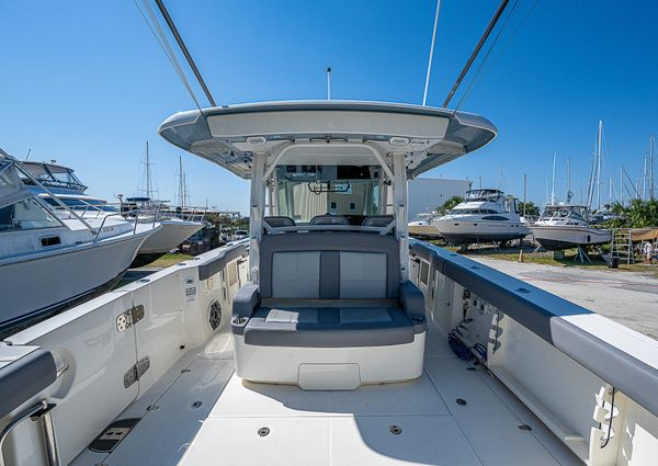 Boston Whaler 380 Outrage image