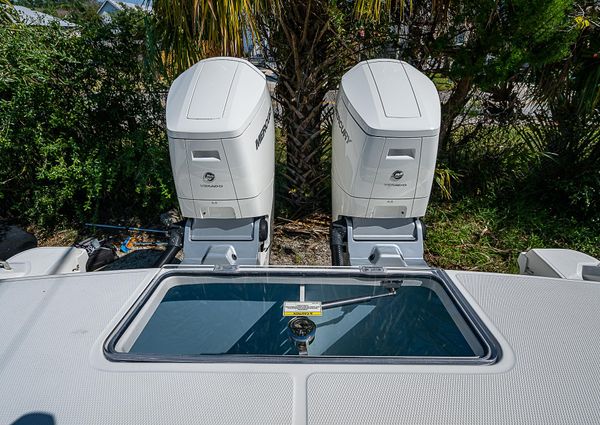 Boston Whaler 380 Outrage image