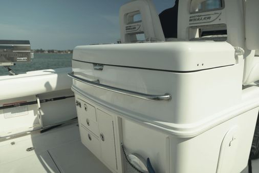 Boston Whaler 320 Outrage image