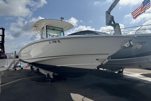 Boston Whaler 320 Outrage image