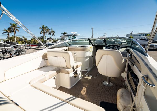 Sea-ray 240-SUNDECK-OUTBOARD image