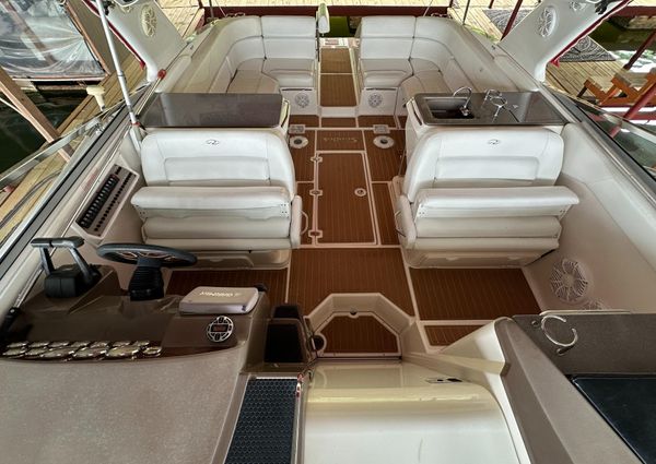 Regal 3350-SPORT-CRUISER image