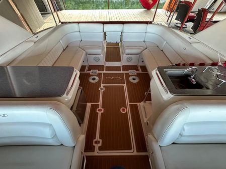 Regal 3350 Sport Cruiser image