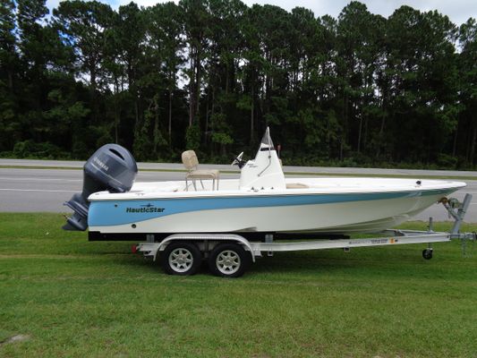 NauticStar 2140 Sport - main image