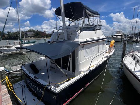 Sabre 34 flybridge image