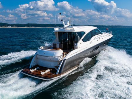 Tiara Yachts 5800 Sovran image