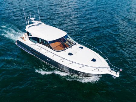 Tiara Yachts 5800 Sovran image