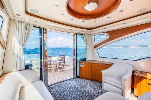 Tiara Yachts 5800 Sovran image