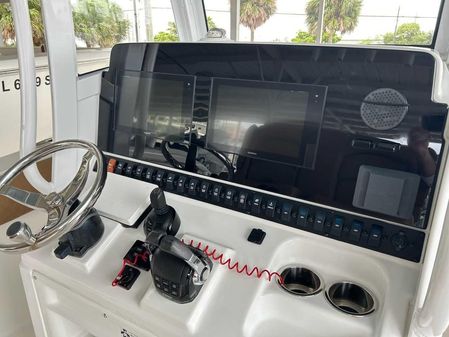 Sea Hunt Gamefish 30 image