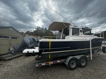 Ranger Tugs R-23 image