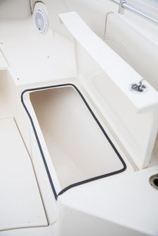 Cobia 320 Center Console image