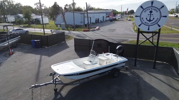 Mako Pro Skiff 19 CC
