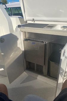 Carver C40 image