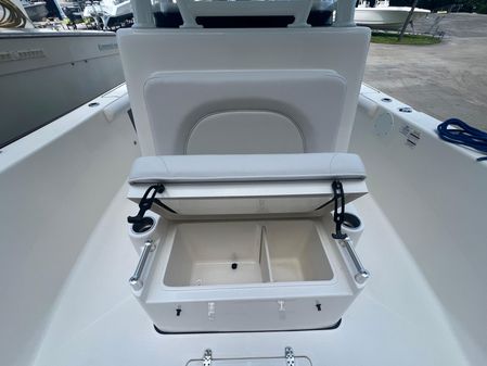 Sea-born LX26-CENTER-CONSOLE image