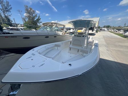 Sea-born LX26-CENTER-CONSOLE image