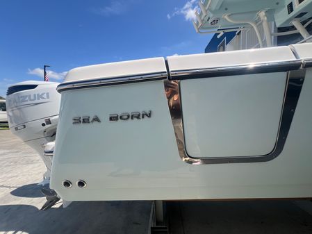 Sea-born LX26-CENTER-CONSOLE image