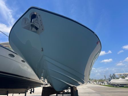 Sea-born LX26-CENTER-CONSOLE image