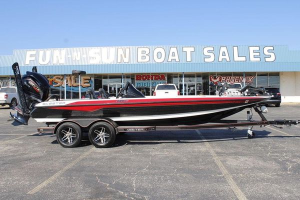 Skeeter ZXR21 - main image