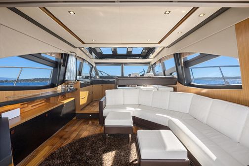 Sea Ray L590 Sport image