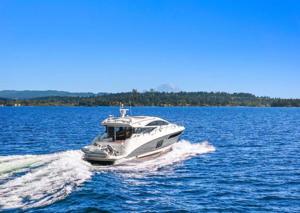 Sea Ray L590 Sport image