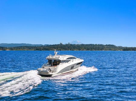 Sea Ray L590 Sport image