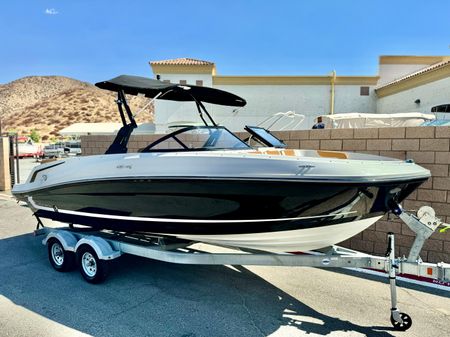 Bayliner VR6-BOWRIDER-I-O image