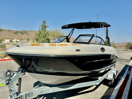 Bayliner VR6-BOWRIDER-I-O image