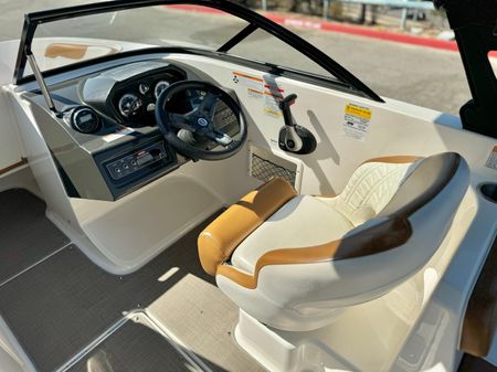 Bayliner VR6-BOWRIDER-I-O image