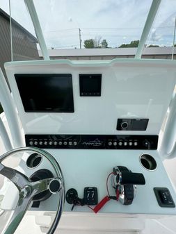 Streamline Center Console image