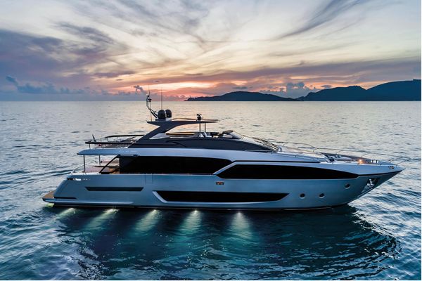 Riva 90' Argo - main image