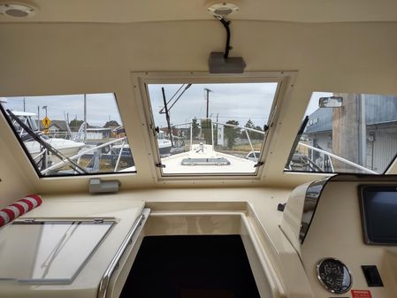 Mainship 30 Pilot II Sedan image