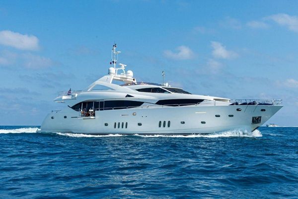 Sunseeker 34 Metre Yacht - main image