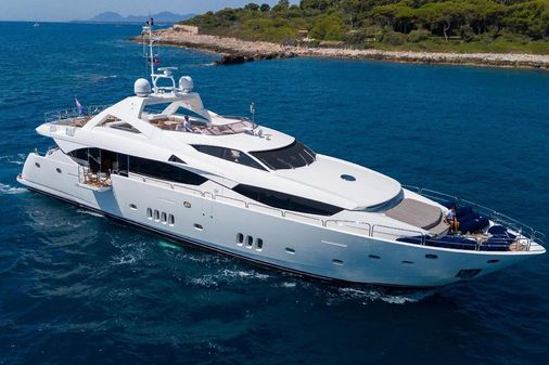 Sunseeker 34 Metre Yacht image