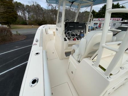 Cobia 320 CC image