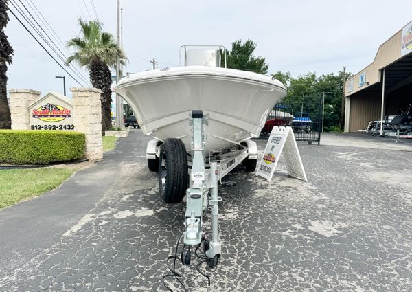 Robalo 226-CAYMAN image