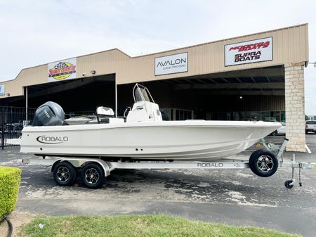 Robalo 226-CAYMAN image