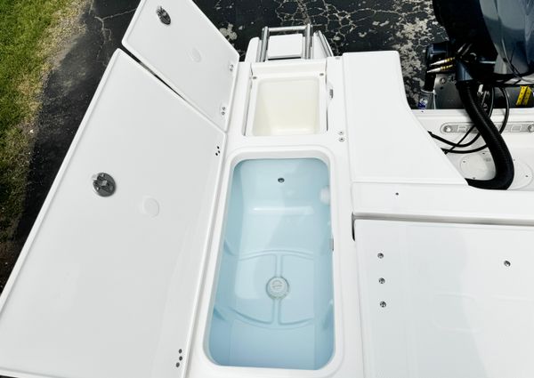 Robalo 226-CAYMAN image