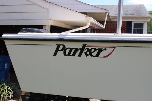 Parker 2110 Walkaround image